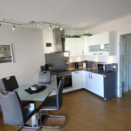 Lord Nelson 214 Apartment