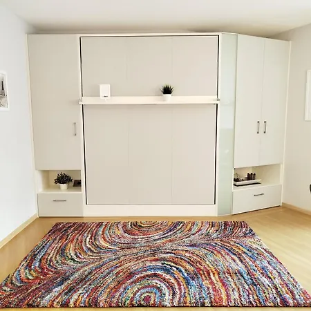 Lord Nelson 214 Apartment